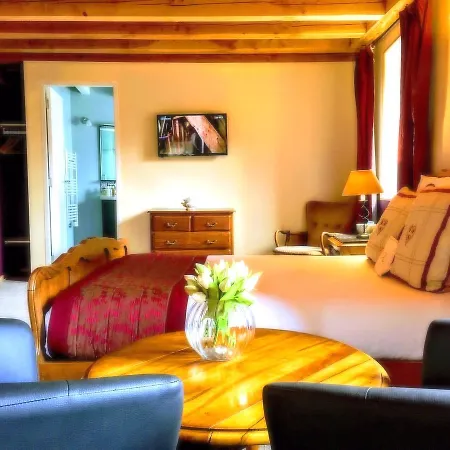 Chabanettes & Hotel Auzelles